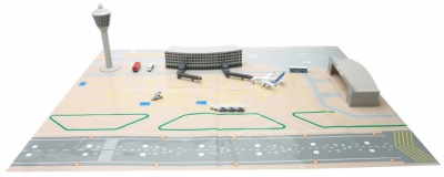 Airport set for playing with tarmac , vehicules, buildings and planes / New